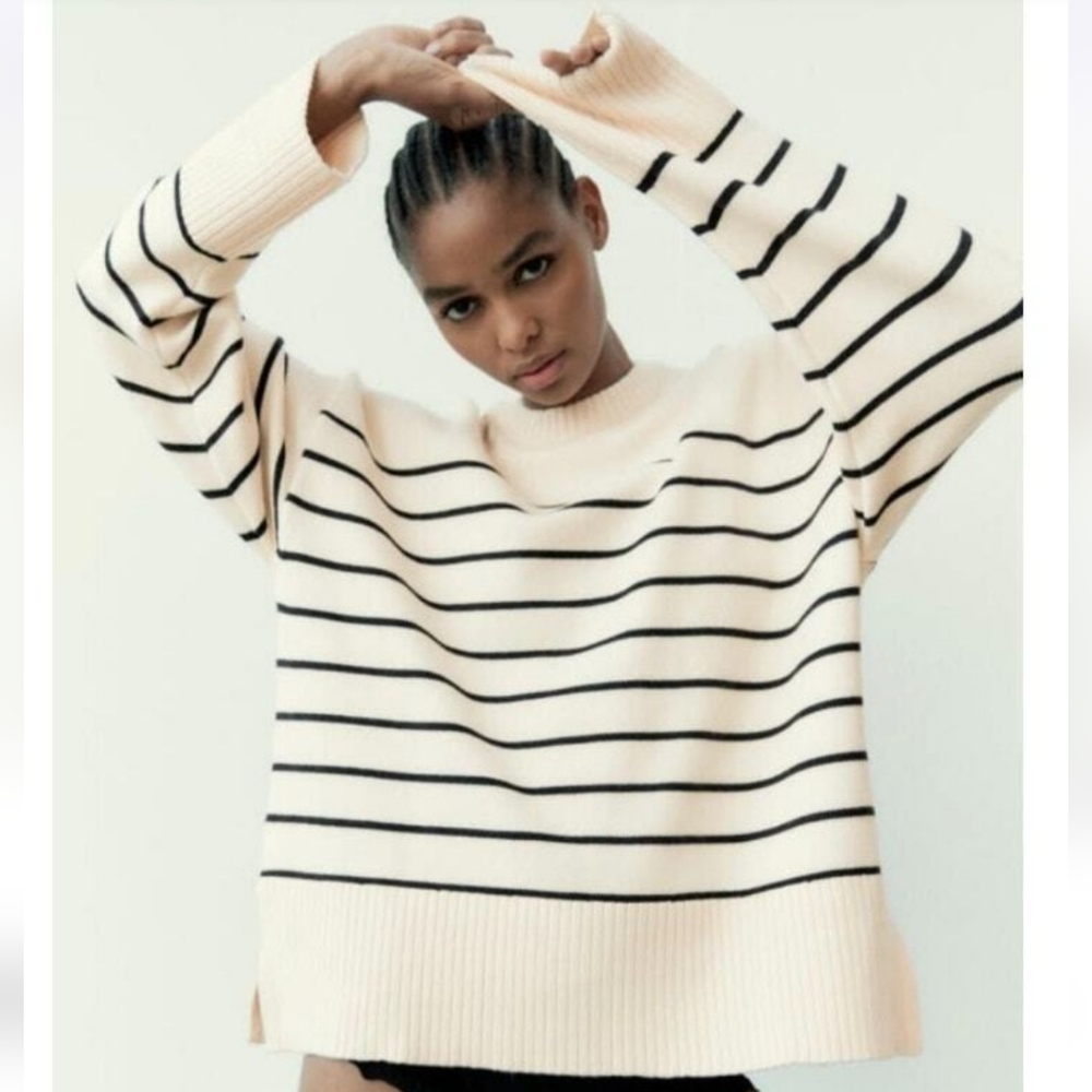 Zara Black and Cream Striped Sweater